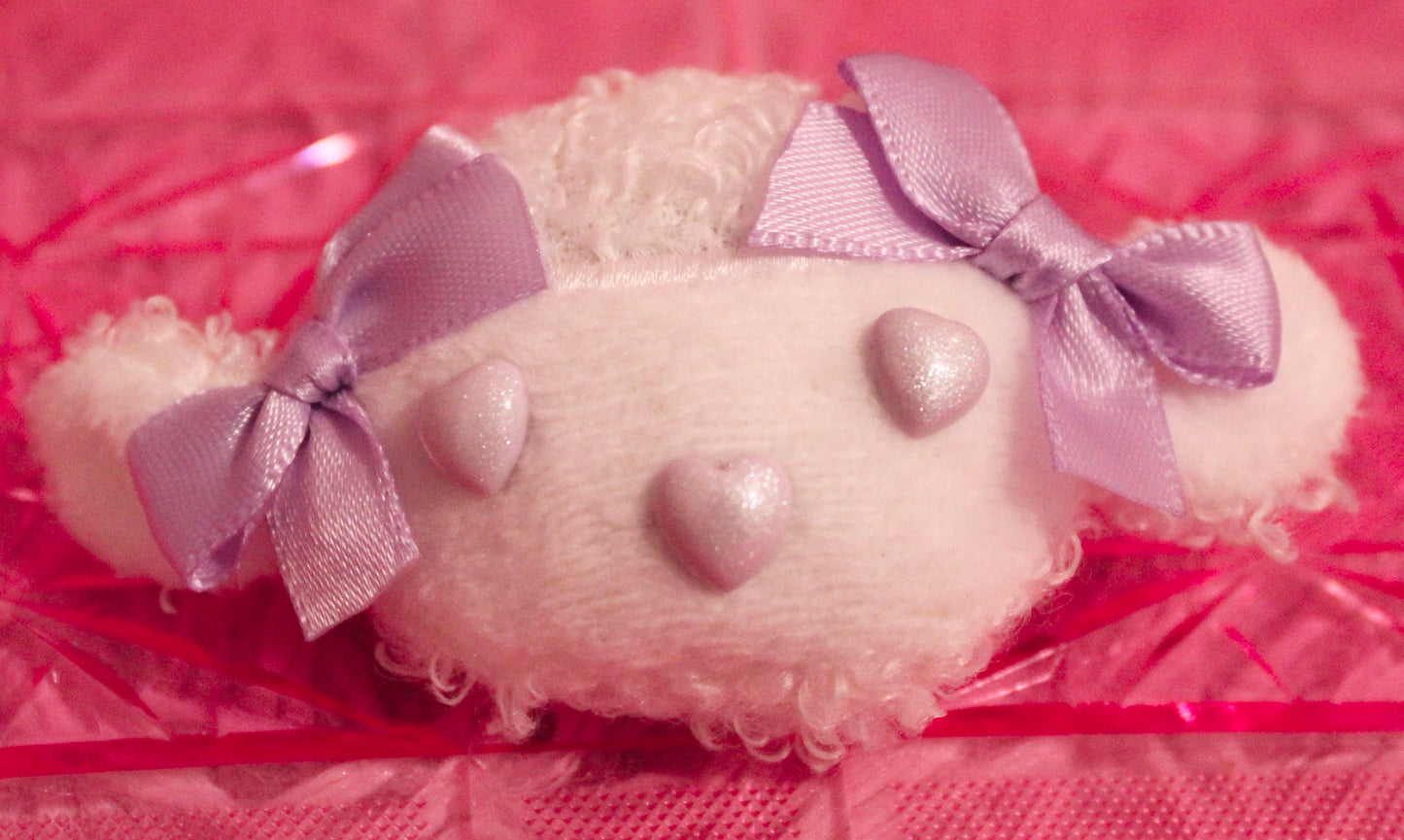 Precious Lamb Clip