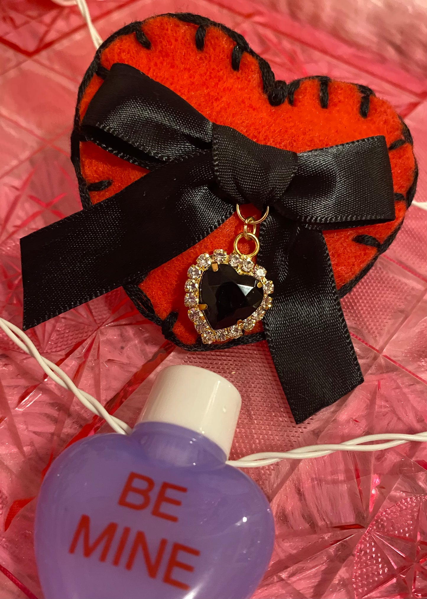 Bow Heart Clip