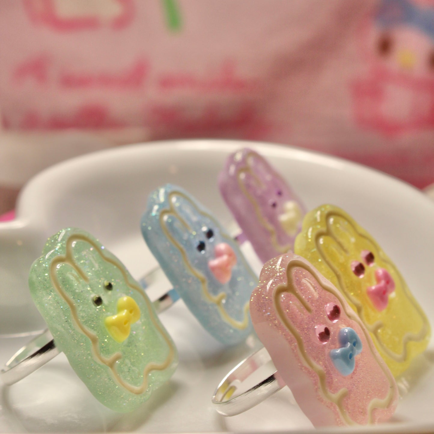 Glitter Bunny Ring