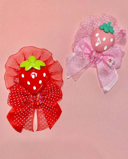 Strawberry 2-way Clip